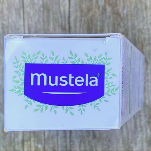NIB New Mustela Cradle Cap Cream Babies/Newborns w/Avocado 1.35 oz - Picture 8 of 9